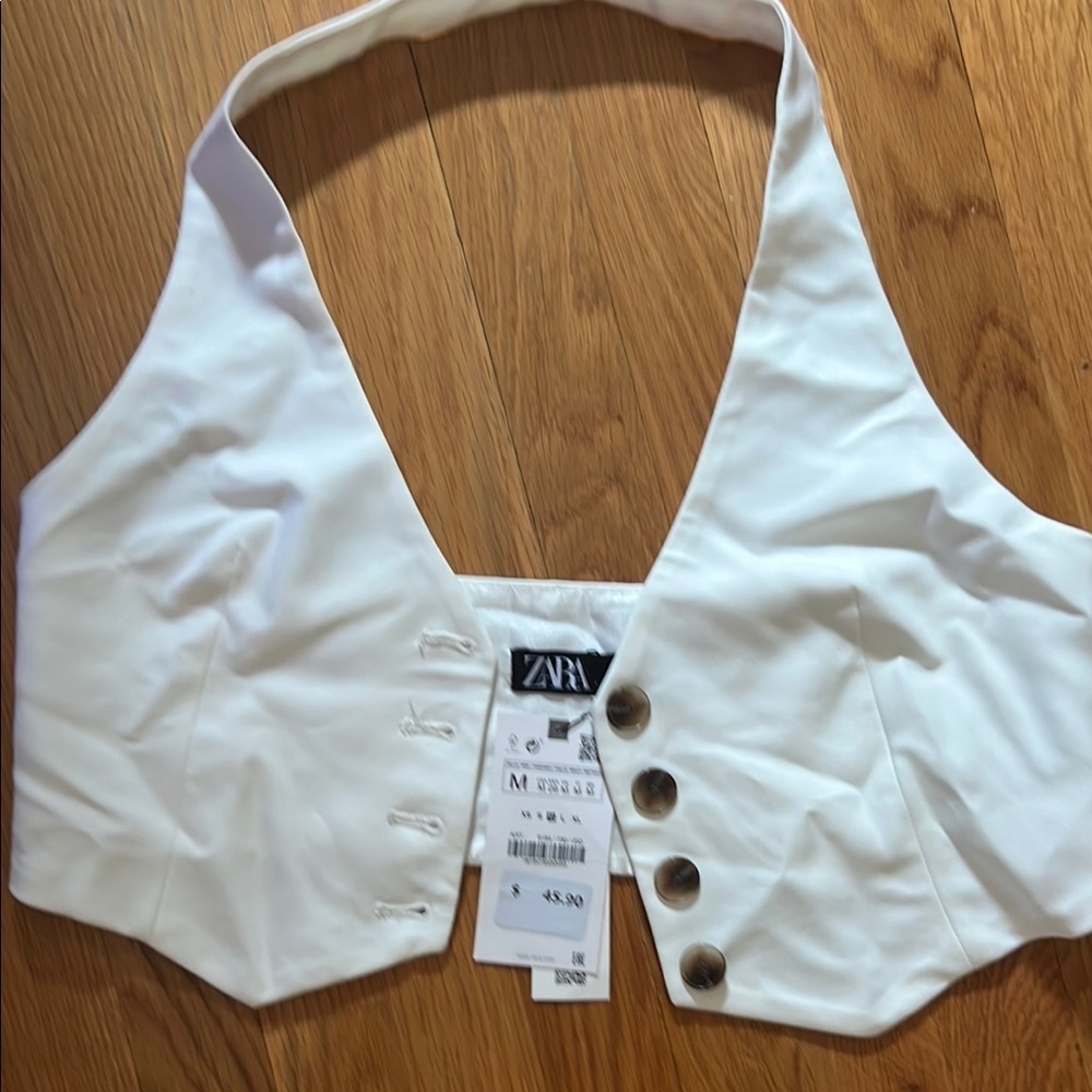 Zara BNWT  Halter cropped vest, Sz M